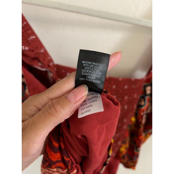 Torrid Top Women's 4X Challis Smocked Ruffles Trim Crop Bohemian Square Neck - Picture 10 of 10